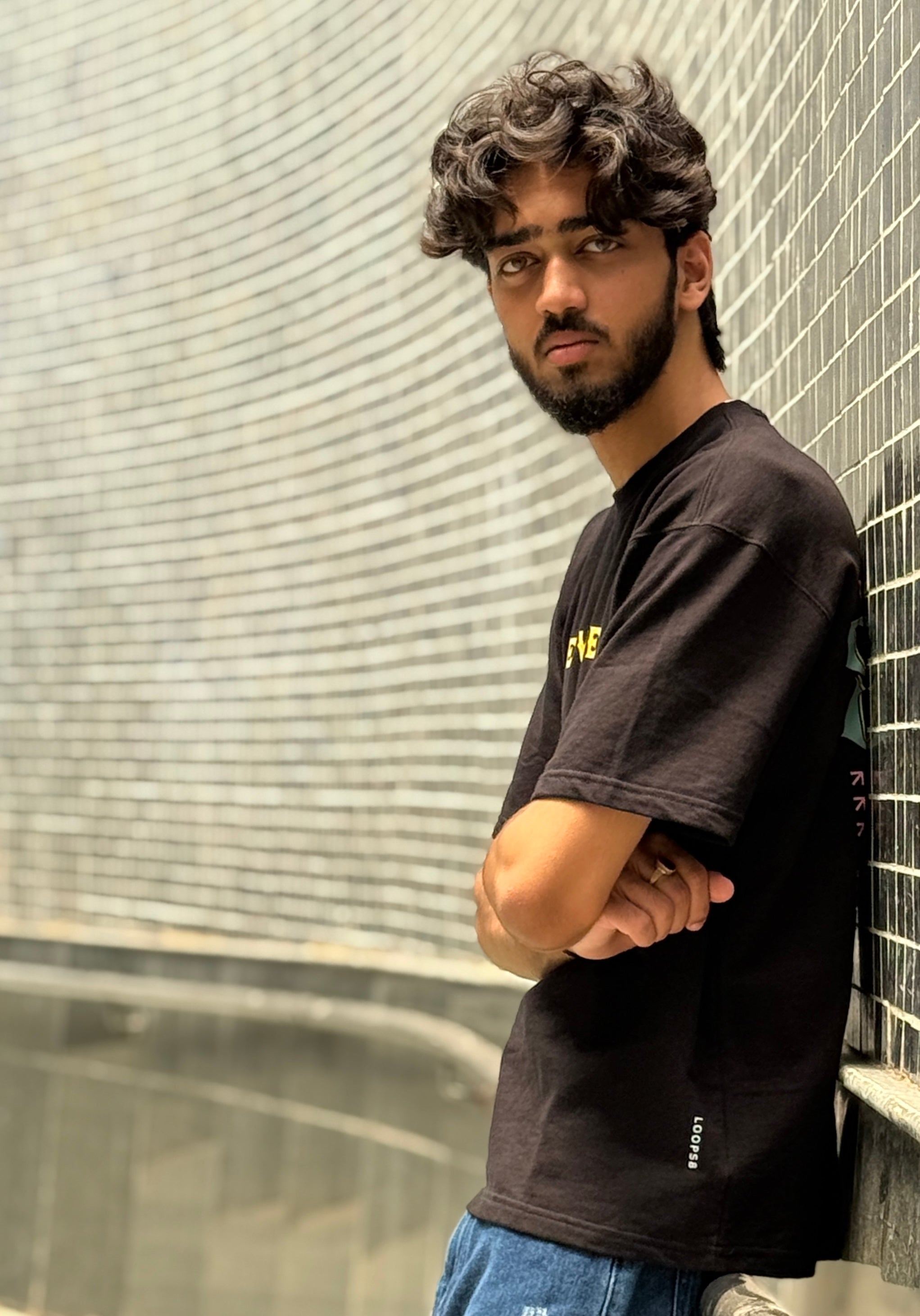 NEVER SLEEP T-SHIRT