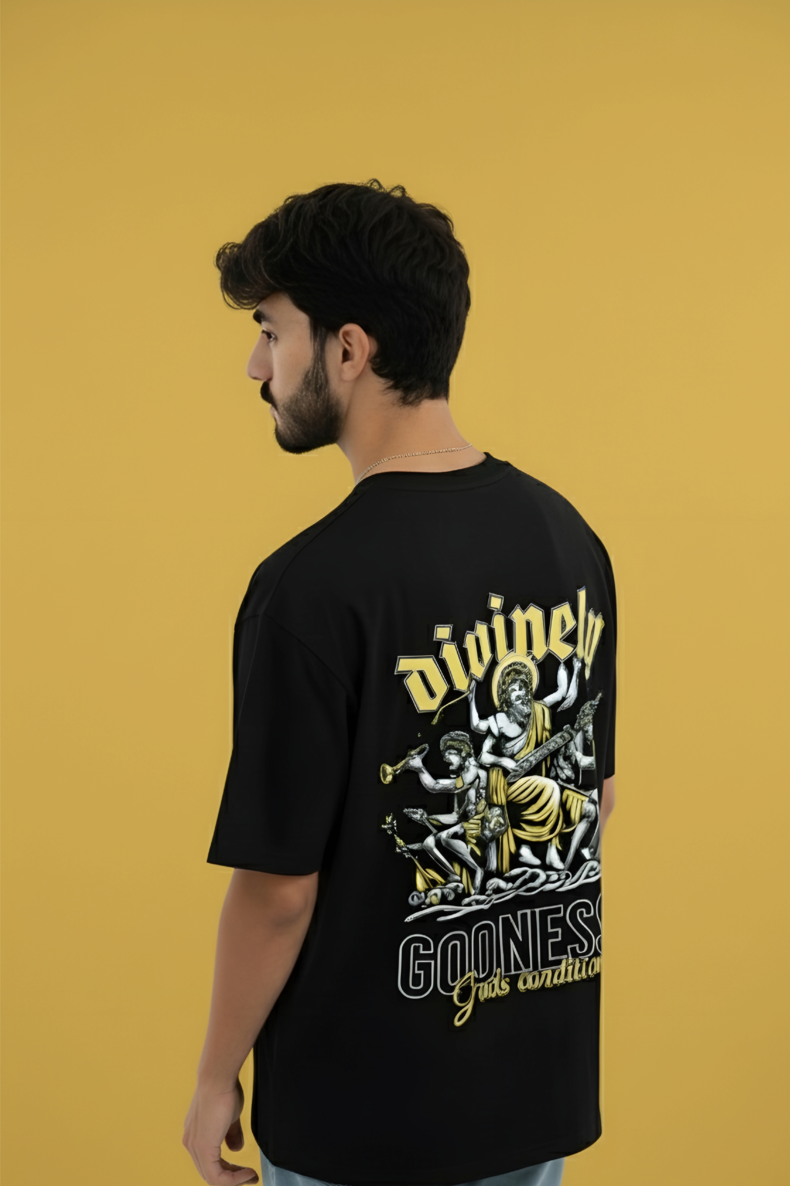 DIVINELY T-SHIRT